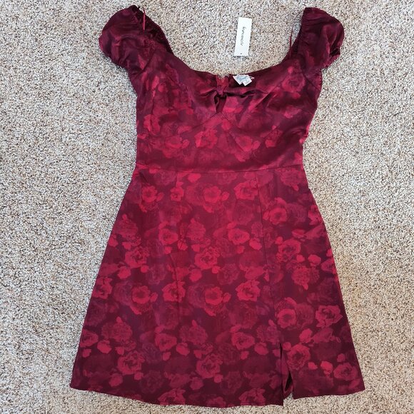 Francescas Red rose mini dress-Small New with Tags - Picture 1 of 5